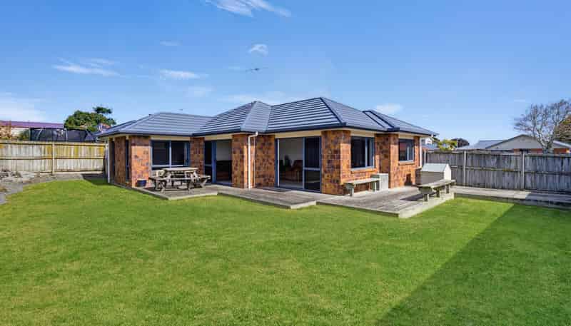 17 Mandalay Place, Waiuku