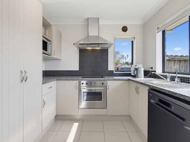 17 Mandalay Place, Waiuku