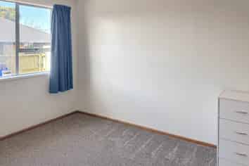 2/287 Wills Street, Ashburton