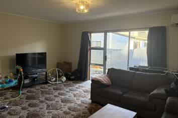 2/287 Wills Street, Ashburton