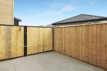 9/489 Riverside Drive, Fairfield