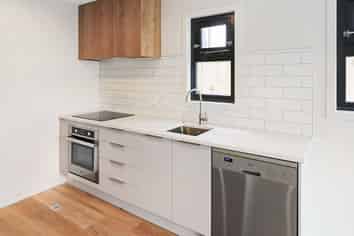 9/489 Riverside Drive, Fairfield