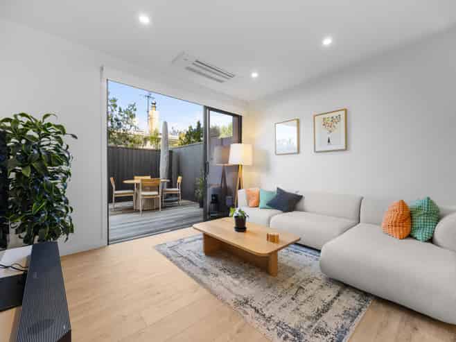 5/47 Taipari Road, Te Atatu Peninsula