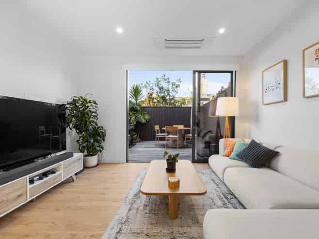 5/47 Taipari Road, Te Atatu Peninsula
