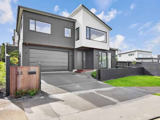 22 Tupa Street, Long Bay