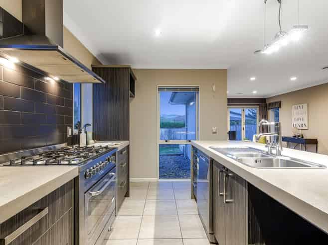 59 Nelson Avenue, Aotea