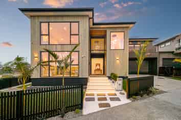 1 Humenga Place, Long Bay