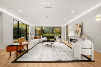 1 Humenga Place, Long Bay