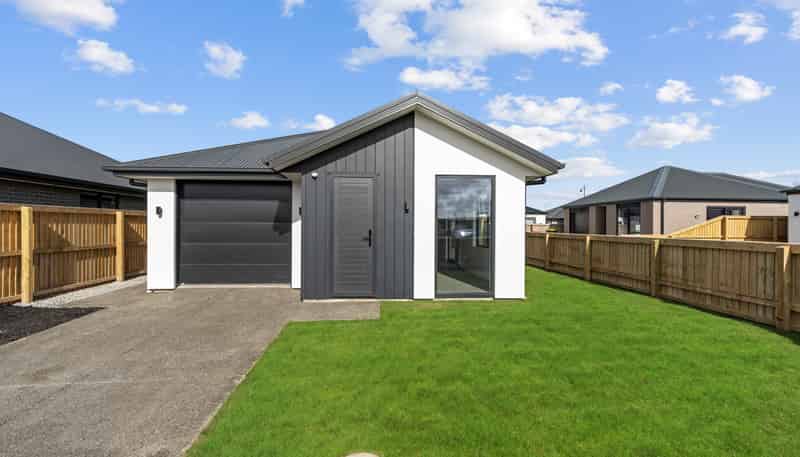 11 Red Poppy Lane, Halswell