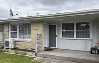 23/6 Roebuck Road , Gisborne