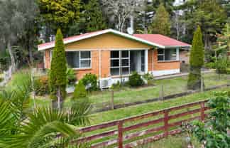 10 Robertson Road, Whatawhata