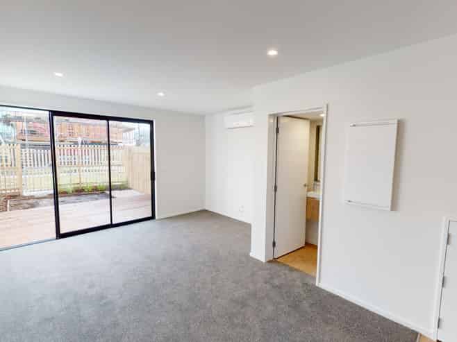 3/20 Ajax Street, Burwood