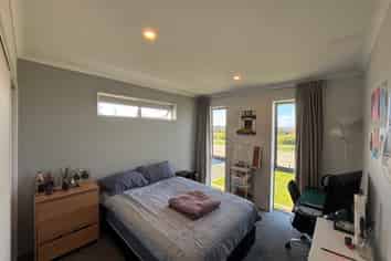 18 Saddler Lane, Yaldhurst