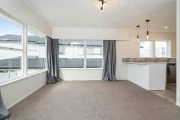 1/42 Hogans Road, Glenfield