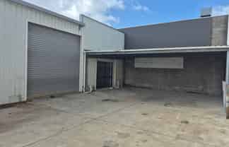 225sqm of "Look At Me" On Ellis Street