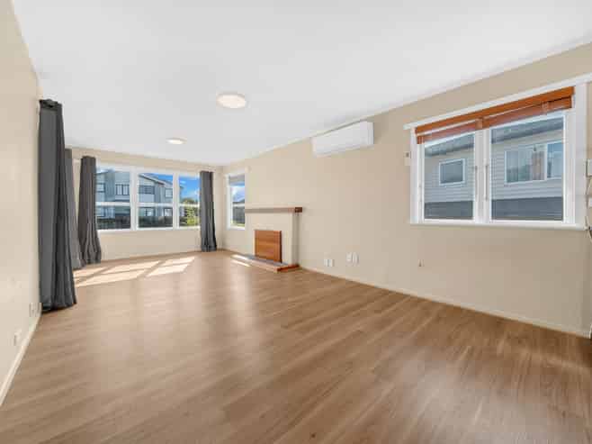 9 Andrew Road, Howick