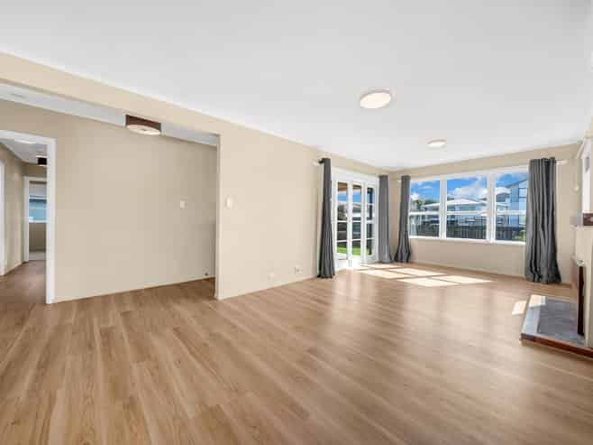 9 Andrew Road, Howick