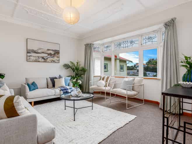 62 Severn Street, Island Bay