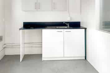 Unit 2 - 22B Newnham Street