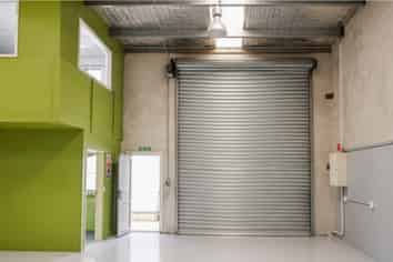 Well located light industrial unit