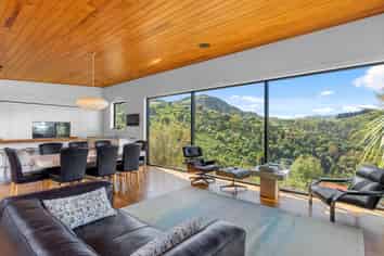 8 Endeavour Place, LYTTELTON
