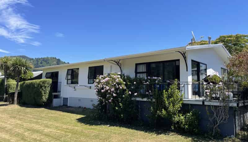 247A Waikawa Road, Waikawa