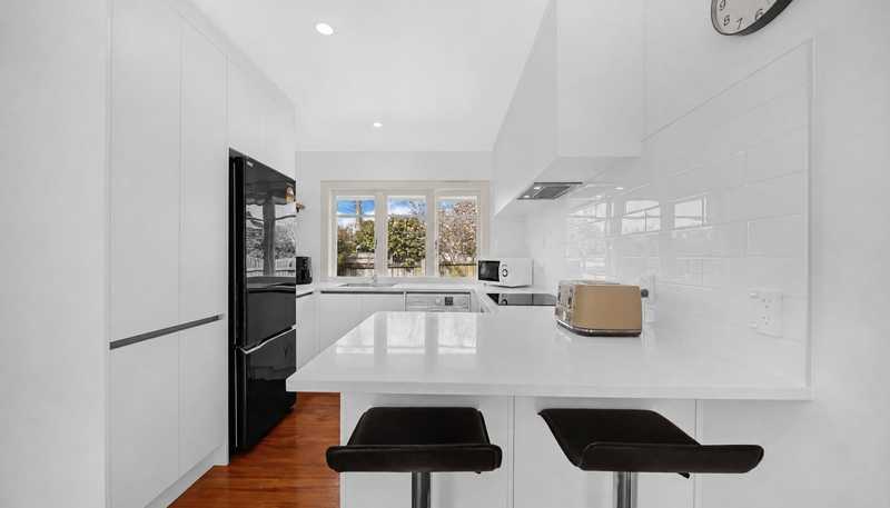 2/7 Greenhill Crescent, Pakuranga Heights