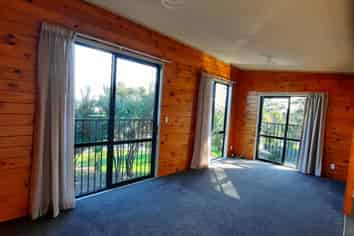 1 Seabreeze Road, Mangawhai Heads