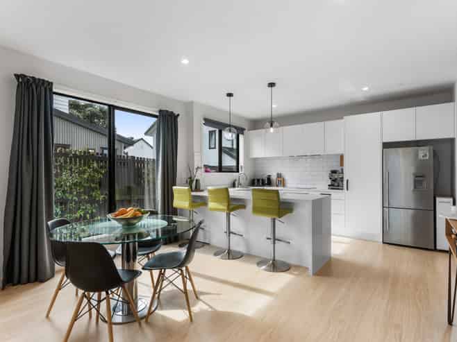 15 Temata Lane, Waiotaiki Bay
