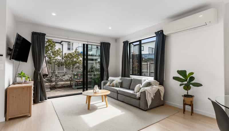 15 Temata Lane, Waiotaiki Bay