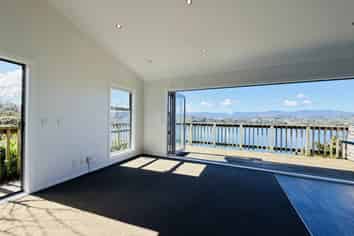 A/55 Overtoun Terrace, Hataitai