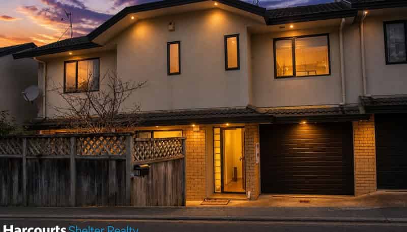 24/2 Arawa Street, New Lynn