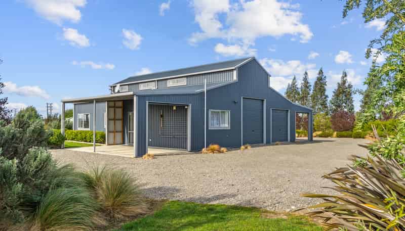 353 Hughes Line, Carterton