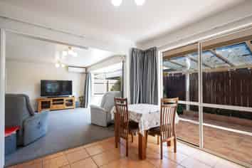 22 Coleridge Place, Stoke