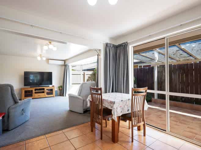 22 Coleridge Place, Stoke