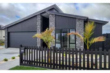 95 Parish Drive, Wainui