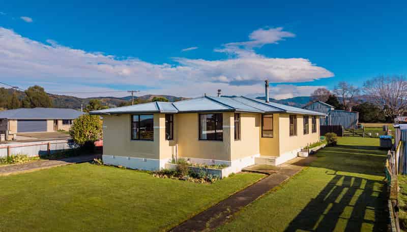 15 Victoria Street, Waimate
