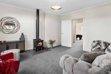 8 Alma Street, Saint Kilda