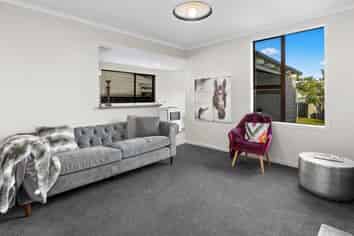 8 Alma Street, Saint Kilda
