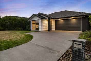 15 Nobilo Road, Kumeu