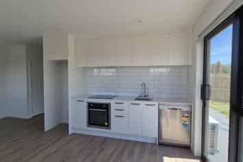 1/15 Mangamoteo Street, Lytton West