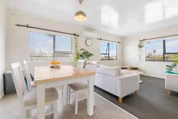 13A Exeter Place, Unsworth Heights