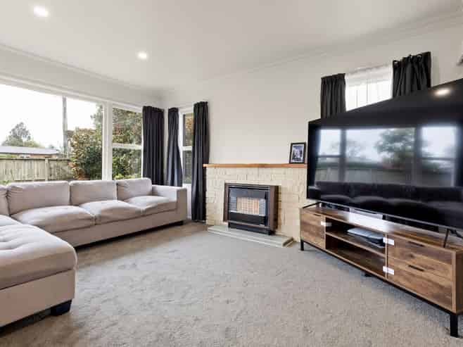 36 Donny Avenue, Chartwell