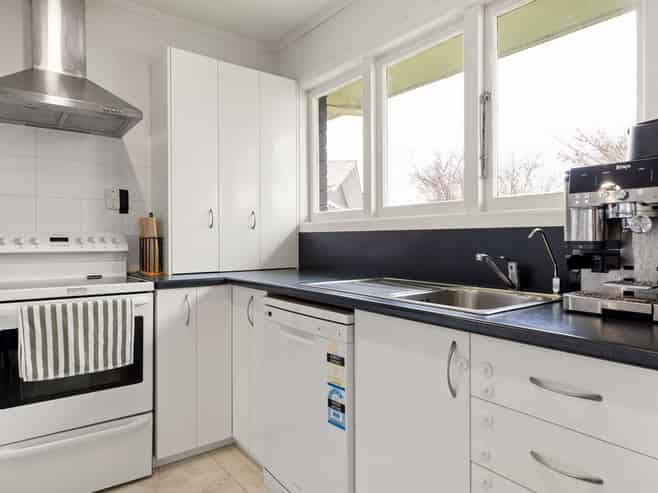 36 Donny Avenue, Chartwell