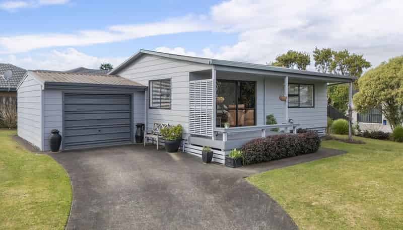 10 Carrick Roberston Place, Waihi