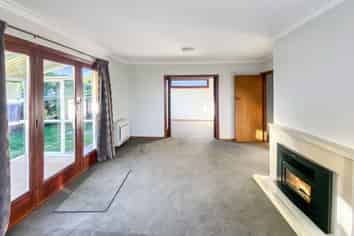 2/131 Knowles Street, Saint Albans
