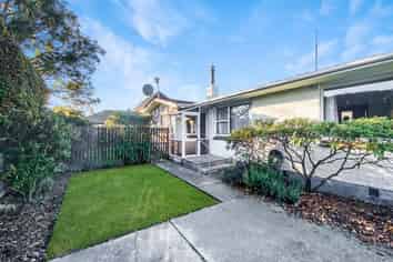 2/131 Knowles Street, Saint Albans