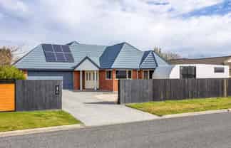21 Welsford Street, Woodend