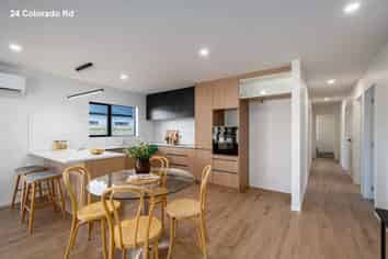 24 & 26 Colorado Road, Totara Park