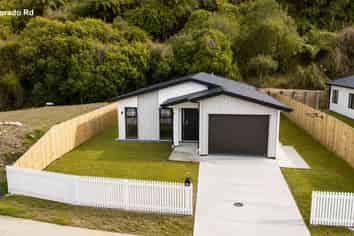24 & 26 Colorado Road, Totara Park